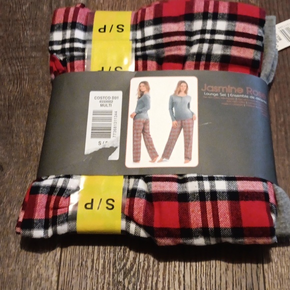 Pyjama set - Picture 3 of 5